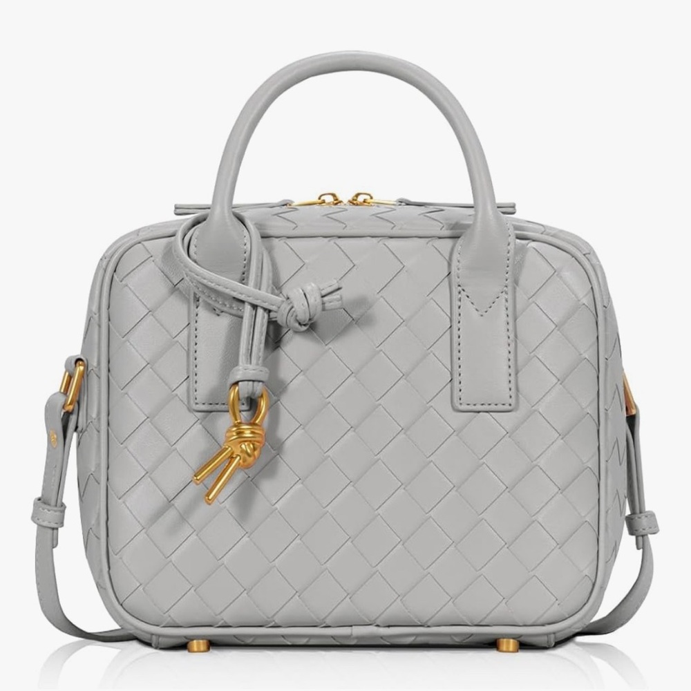 NWT Gray Woven crossbody Handbag